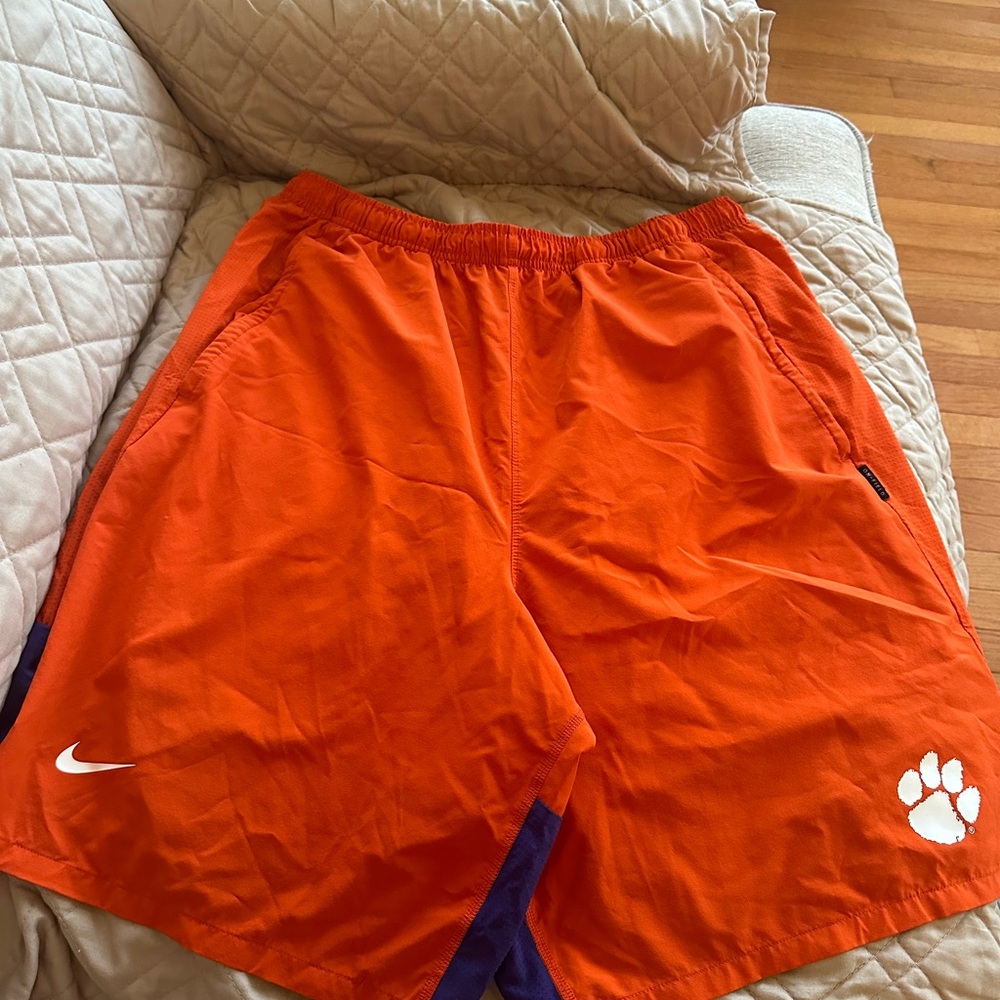 Men’s XXL Clemson tigers athletic shorts